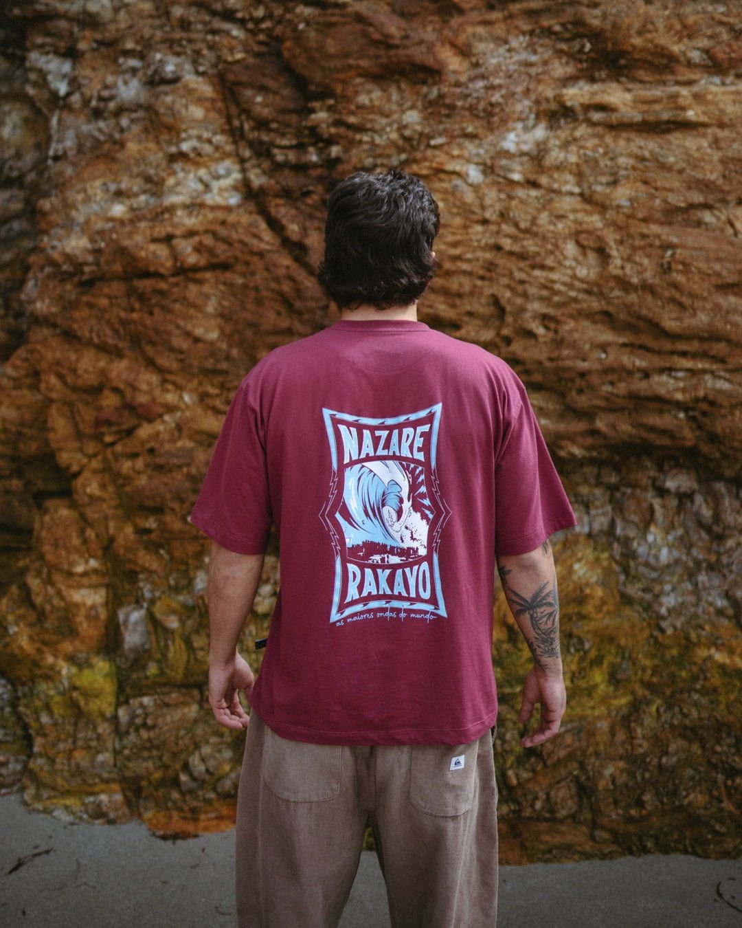 NAZARE BURDEOS TEE - Rakayo Crew